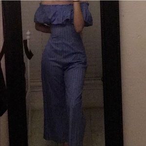 BLUE STRIPPED ROMPER🌎